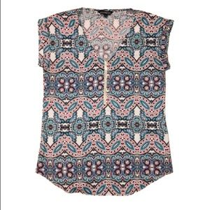 Express Neon Patterned V-Neck with Zipper Top